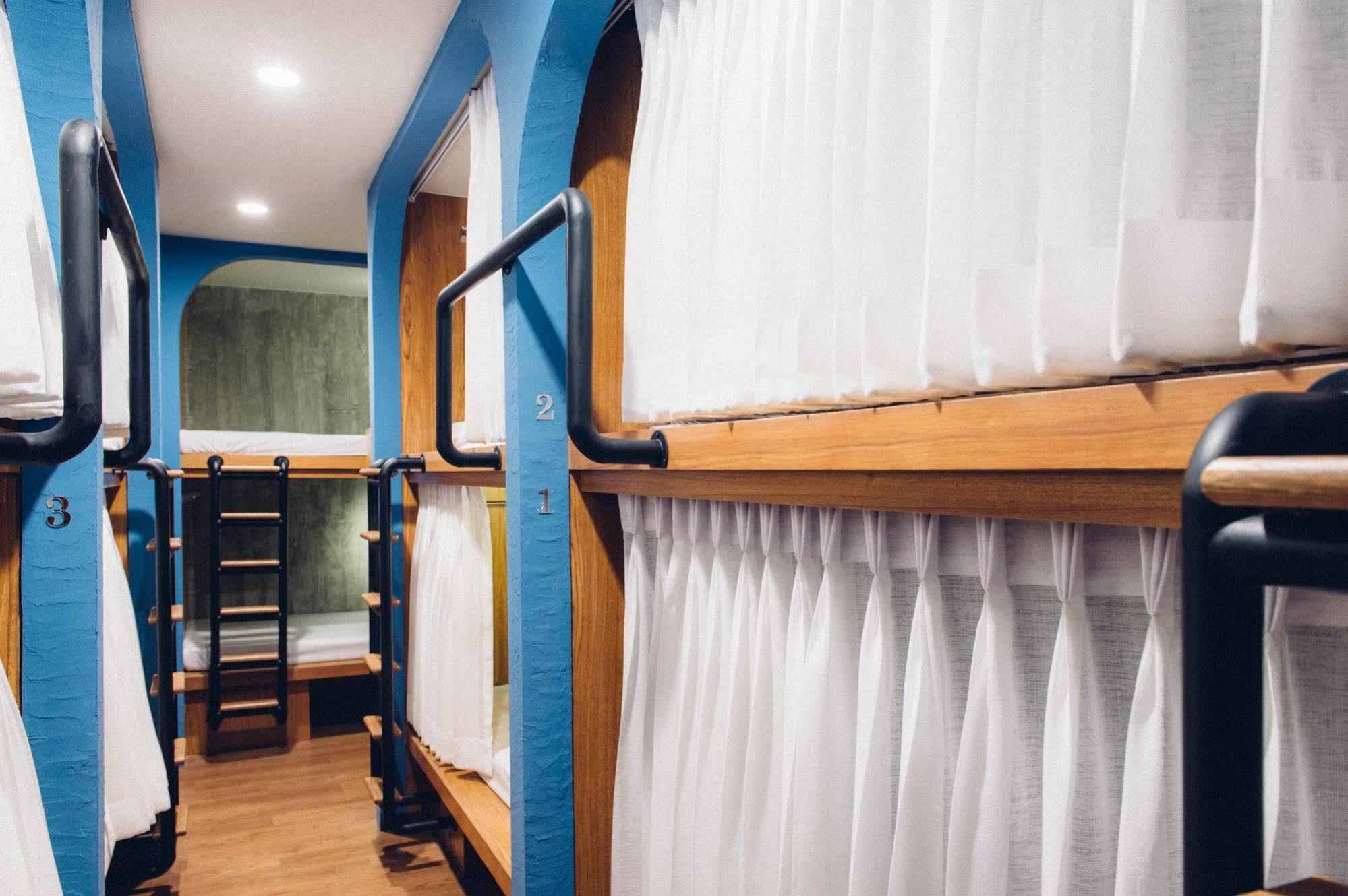 בנגקוק Mystery Hostel מראה חיצוני תמונה