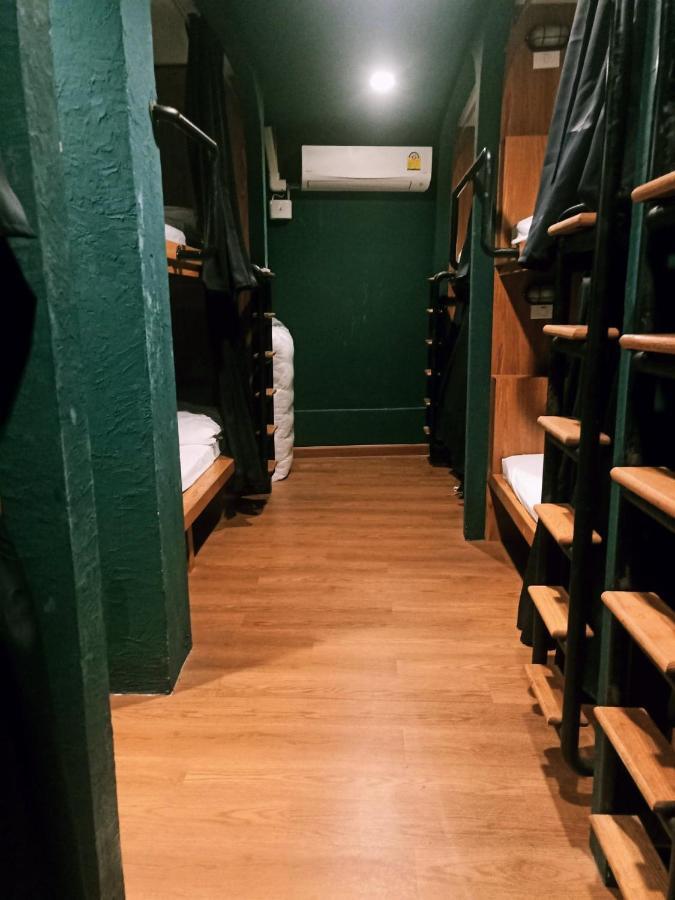 בנגקוק Mystery Hostel מראה חיצוני תמונה