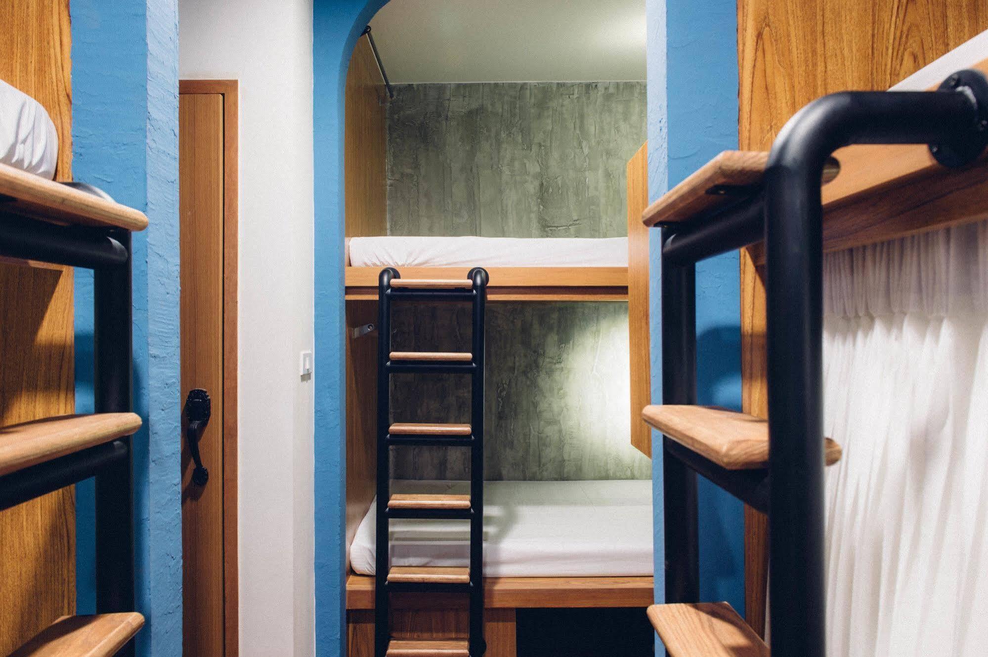 בנגקוק Mystery Hostel מראה חיצוני תמונה